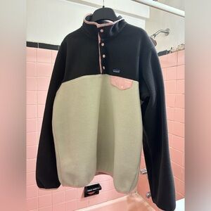 Brown,pink and cream Patagonia fleece